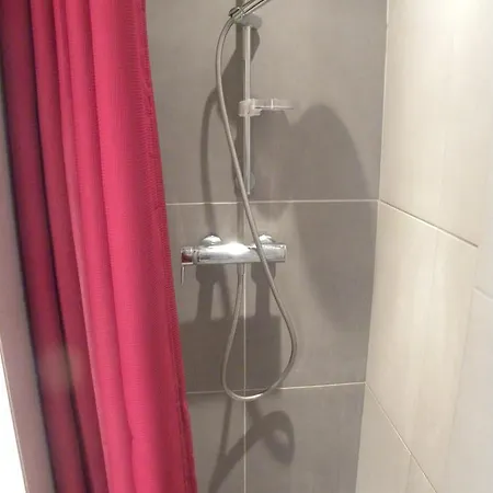 Апартаменты The Musician's Flat Афины
